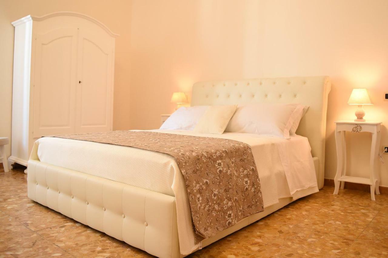 B&B Bonnes Suites Nápoles Exterior foto
